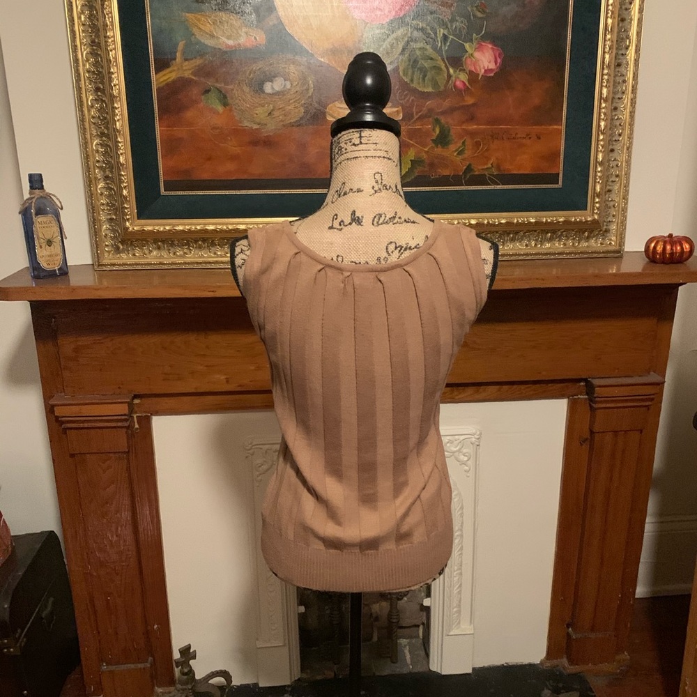 Camel Ribbed Tank - Picture 3 of 3